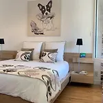 L'annexe, F2 Avec Jardin, 800 M De La *