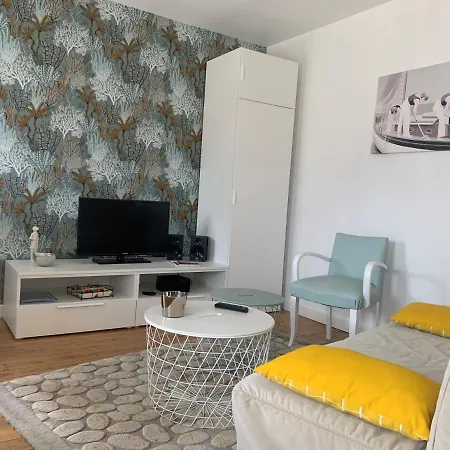 L'annexe, F2 Avec Jardin, 800 M De La * Донвиль-ле-Бен