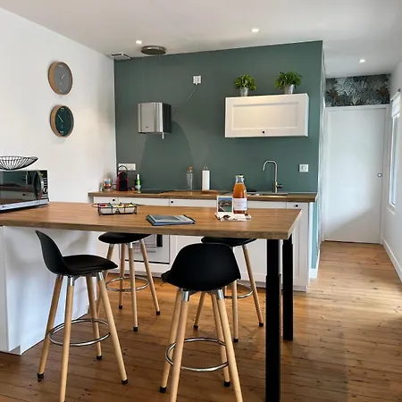 L'annexe, F2 Avec Jardin, 800 M De La بيت للعطل دونفيل-ليه-باين